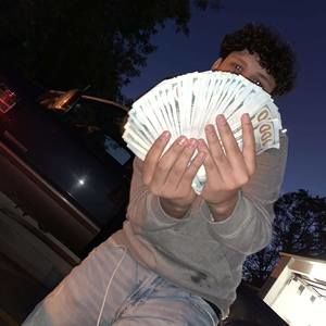 Meet your Posher, Connor